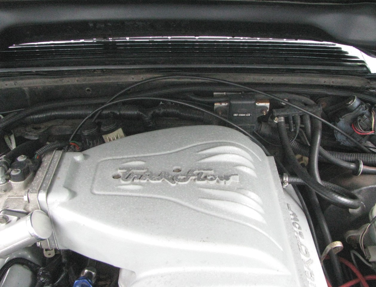 Throttle cable too long? (EFI 351W) Ford Mustang Forums